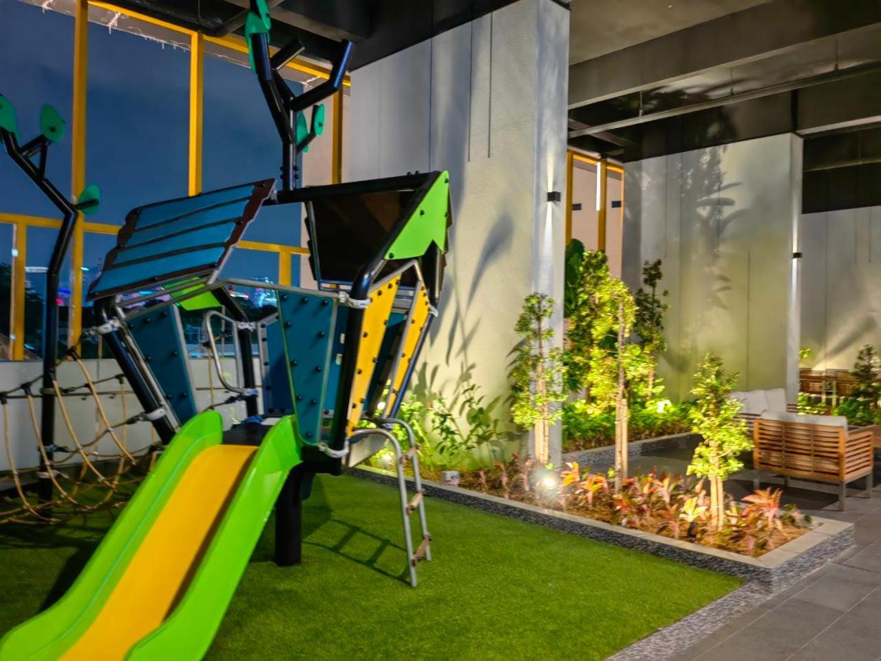 Astra At Opus Residences Kuala Lumpur Luaran gambar