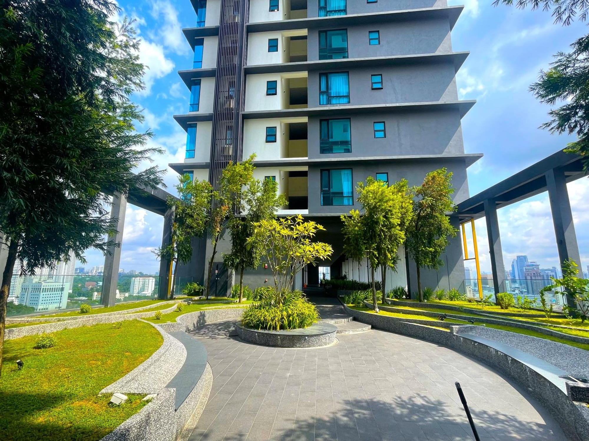 Astra At Opus Residences Kuala Lumpur Luaran gambar